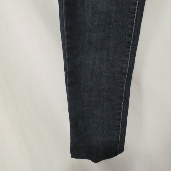 BONGO DENIM | size 5 | Sleek Blue Dark Wash Slim Fit Jeans - Picture 8 of 16